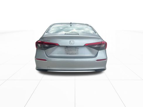 Certified 2022 Honda Civic EX image 7
