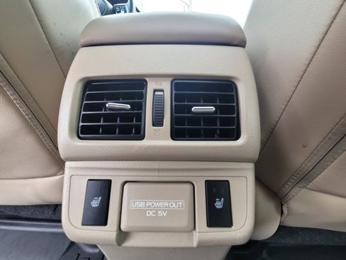 Used 2018 Subaru Outback 2.5i Limited image 18