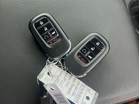 Used 2025 Honda CR-V Sport Touring image 33