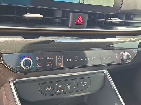 New 2026 Kia Carnival SX Prestige FWD image 27