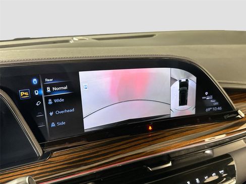 Used 2023 Cadillac Escalade Premium Luxury AWD/4WD image 20