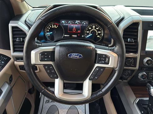 Used 2017 Ford F150 Lariat w/ Equipment Group 502A Luxury image 11