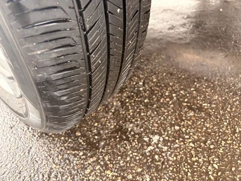 Used 2025 Honda HR-V LX image 37