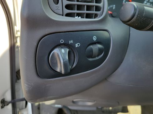 Used 2003 Ford F150 XL image 25