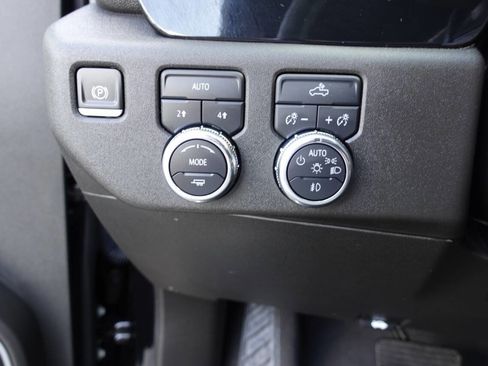 Used 2024 GMC Sierra 1500 Elevation AWD/4WD image 51