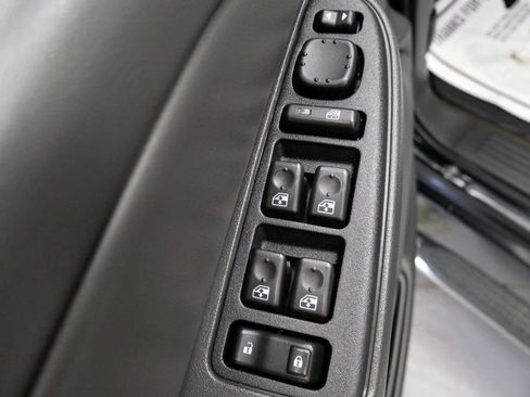 Used 2007 Chevrolet Silverado 3500 LT AWD/4WD image 14