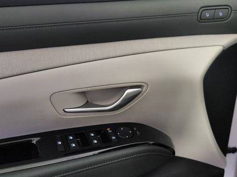 Certified 2024 Hyundai Ioniq 5 SE AWD/4WD image 13