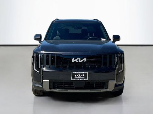 New 2027 Kia Telluride S image 2