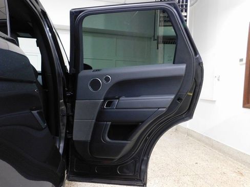 Used 2014 Land Rover Range Rover Sport HSE image 88