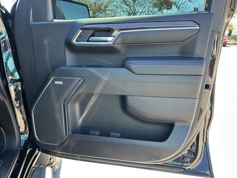 Used 2022 Chevrolet Silverado 1500 LT Trail Boss w/ Convenience Package II image 42