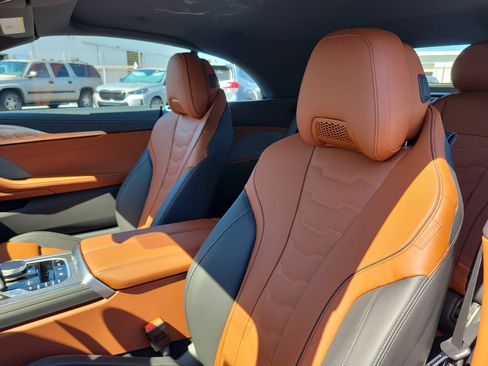 Used 2025 BMW 840i Convertible image 19