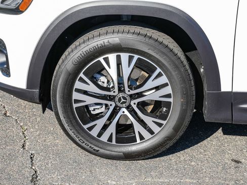 Certified 2026 Mercedes-Benz GLB 250 4MATIC image 9