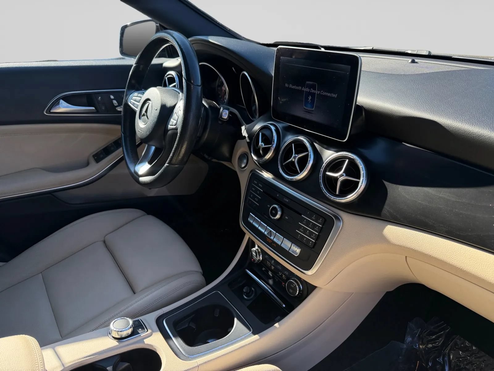Used 2018 Mercedes-Benz CLA 250 4MATIC image 34