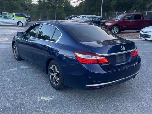 Used 2017 Honda Accord LX image 3