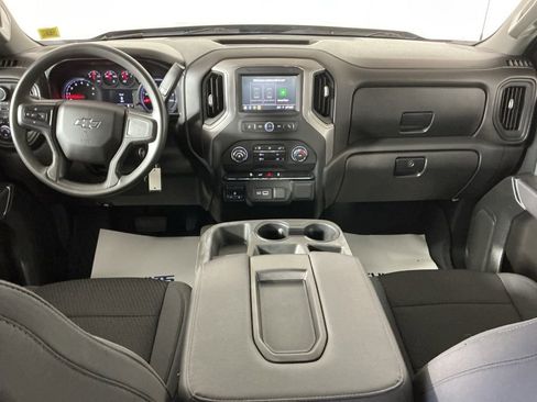 Used 2021 Chevrolet Silverado 1500 Custom Trail Boss w/ Midnight Edition image 11