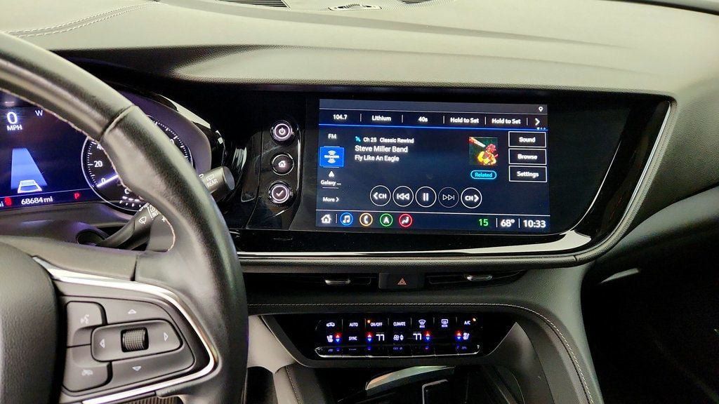 Used 2023 Buick Envision Avenir FWD image 18