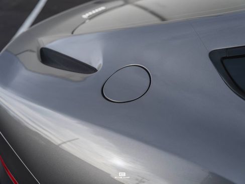 Used 2017 Ferrari F12 Berlinetta image 12