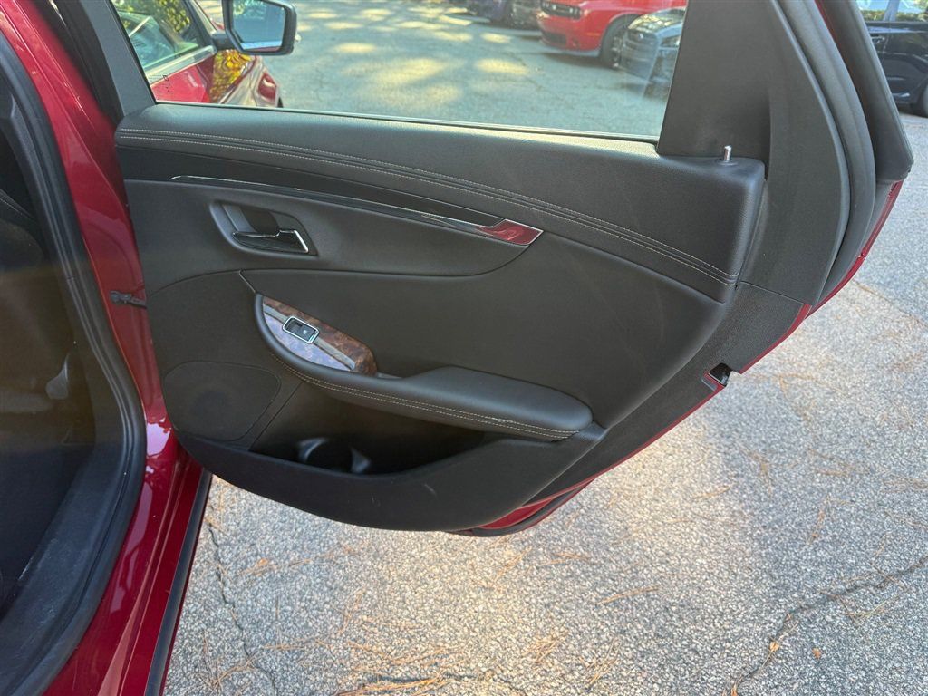 Used 2014 Chevrolet Impala LTZ FWD image 20