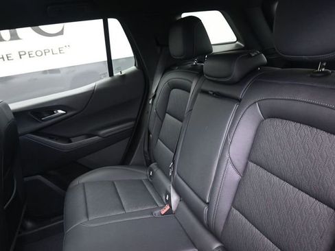 Used 2025 Chevrolet Equinox LT w/ Convenience Package II image 20