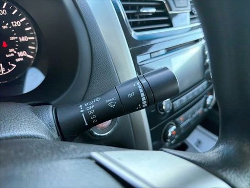 Used 2015 Nissan Altima 2.5 S w/ Power Driver Seat Package image 38