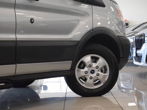 Used 2017 Ford Transit 350 XLT image 43