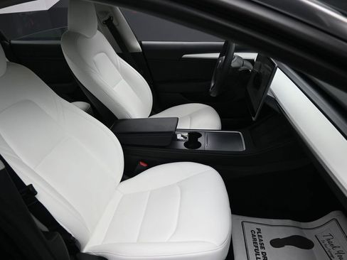 Used 2023 Tesla Model 3 Standard Range RWD image 31