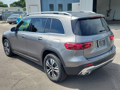 Certified 2026 Mercedes-Benz GLB 250 image 4