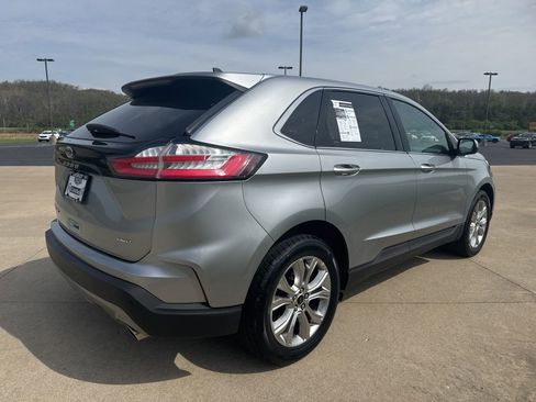 Used 2024 Ford Edge Titanium AWD/4WD image 4