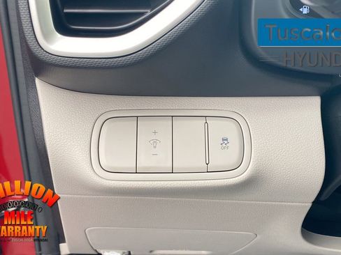 New 2026 Hyundai Venue SEL image 15