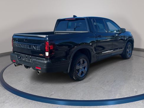 Used 2024 Honda Ridgeline TrailSport image 5