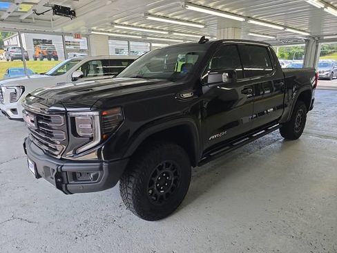 Certified 2024 GMC Sierra 1500 AT4X w/ AT4X AEV Edition AWD/4WD image 2
