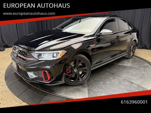 Used 2024 Volkswagen Jetta GLI Autobahn w/ GLI Black Package image 1