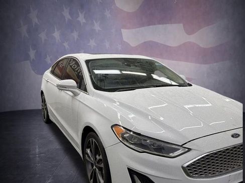 Used 2020 Ford Fusion Titanium image 6