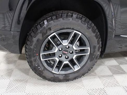 New 2026 GMC Terrain AT4 w/ Convenience Package III image 42