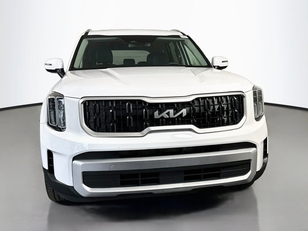 Used 2024 Kia Telluride EX FWD image 2