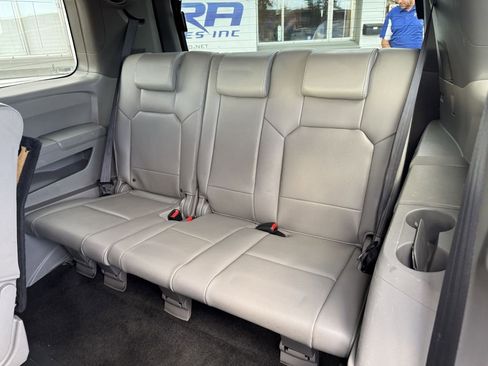 Used 2010 Honda Pilot EX-L image 17