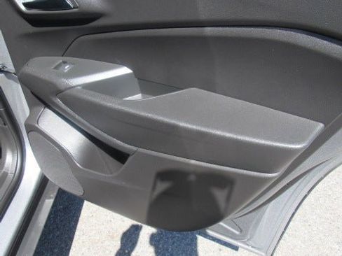 Certified 2026 Chevrolet Trax LT image 12