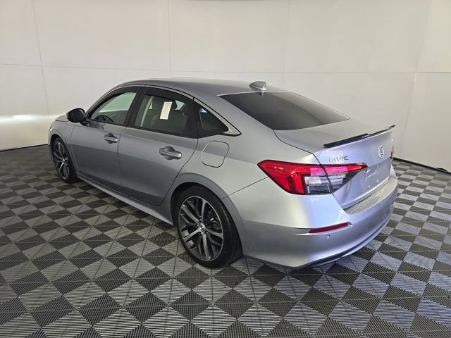 Used 2024 Honda Civic Touring image 3