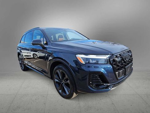 Certified 2025 Audi Q7 3.0T Premium Plus w/ Premium Plus Package image 2