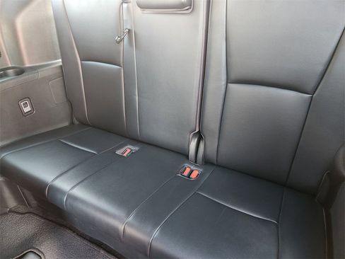 Used 2023 Toyota Highlander XSE image 31