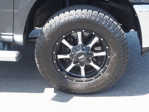 Used 2016 RAM 2500 Laramie AWD/4WD image 10