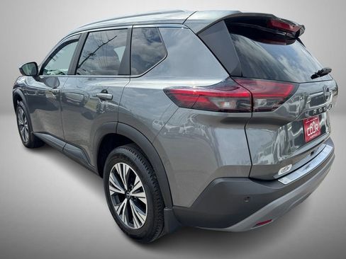 Used 2023 Nissan Rogue SV w/ SV Premium B Package image 4