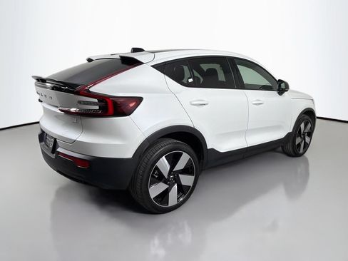 Certified 2023 Volvo C40 P8 Recharge Plus w/ Climate Package AWD/4WD image 6