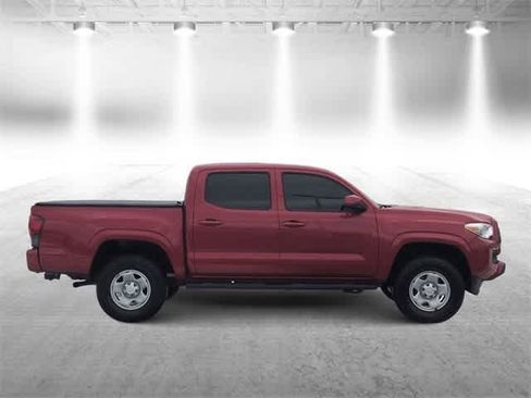 Used 2021 Toyota Tacoma SR image 9