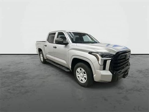 Used 2023 Toyota Tundra SR w/ SR Tow Package image 5