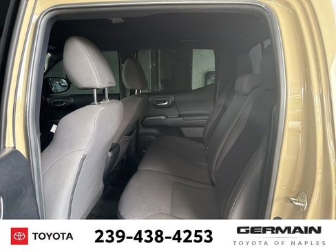 Used 2019 Toyota Tacoma TRD Off-Road RWD image 19