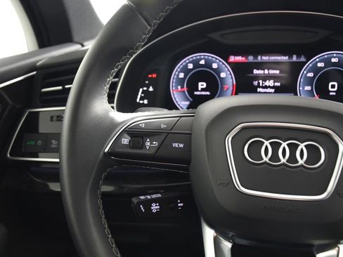 Used 2025 Audi Q7 2.0T Premium image 29