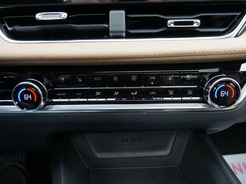 New 2026 Chevrolet Equinox ACTIV image 17