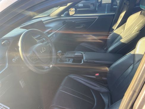 Used 2019 Lexus ES 350 F Sport image 10