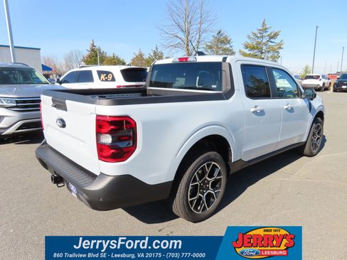 New 2026 Ford Maverick Lariat image 4